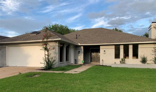 610 Woodlake Cir, Sugar Land, TX, 77498-3086 | Card Image