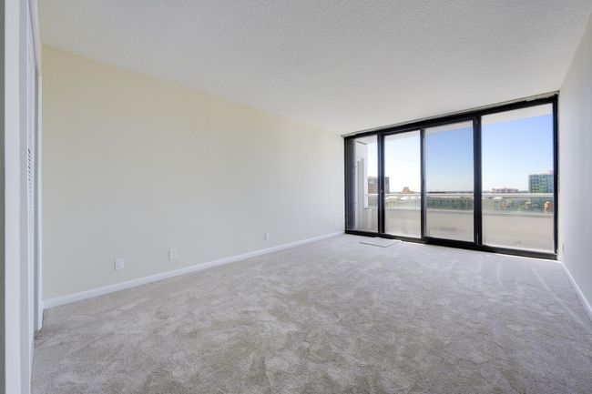 APT-17C - 525 S Flagler Dr, Condo with 2 bedrooms, 2 bathrooms and null parking in West Palm Beach FL | Image 10