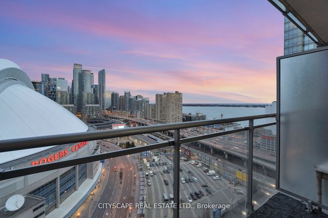 2308 - 3 Navy Wharf Crt, Condo with 3 bedrooms, 2 bathrooms and 1 parking in Toronto ON | Image 37