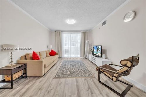 4304-17145 N Bay Rd, Sunny Isles Beach, FL, 33160-3453 | Card Image