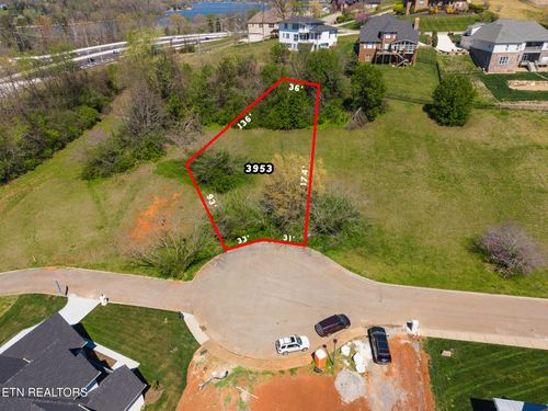 3953 Shipwatch Ln, Knoxville, TN, 37920-7139 | Card Image