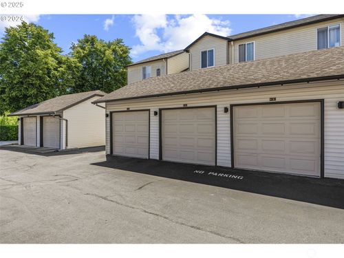 z293-5264 Ne 121st Ave, Vancouver, WA, 98682-2157 | Card Image