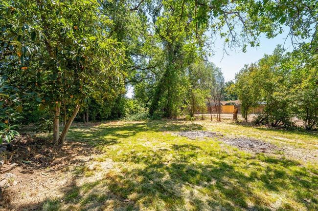 2551 S Waverly Ave, House other with 3 bedrooms, 2 bathrooms and null parking in Redding CA | Image 27