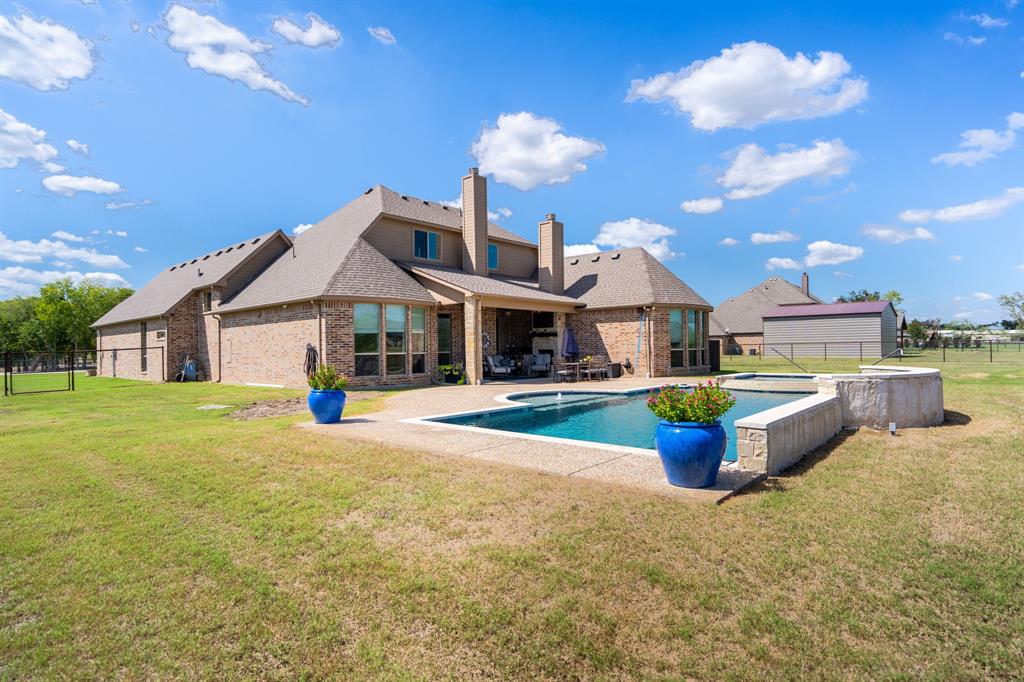 Pinon Trl, Royse City, TX 75189