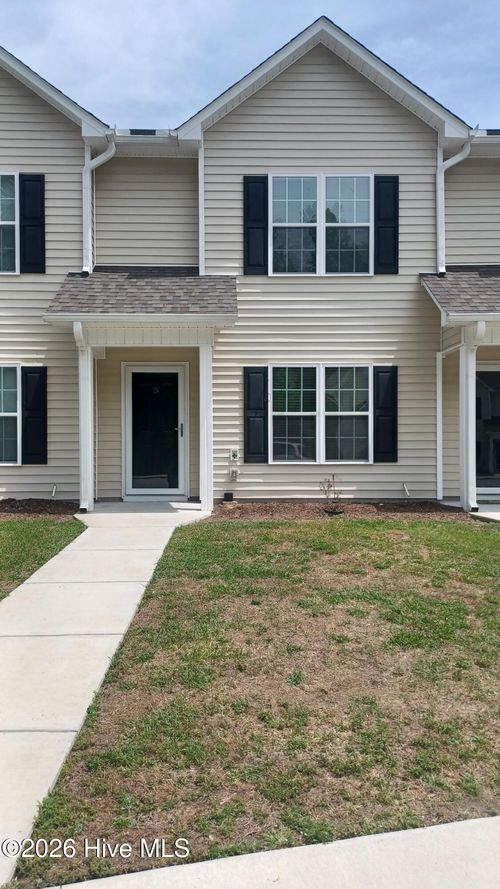 5-1240 Cross Creek Cir, Greenville, NC, 27834-5439 | Card Image