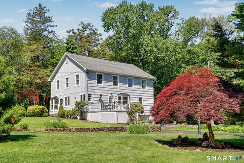 2 Rising Rd, Norwalk, CT, 06850-4310 | Card Image