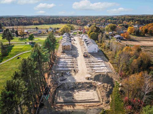 b-18 Birdie Grv, Rochester, NH, 03839 | Card Image