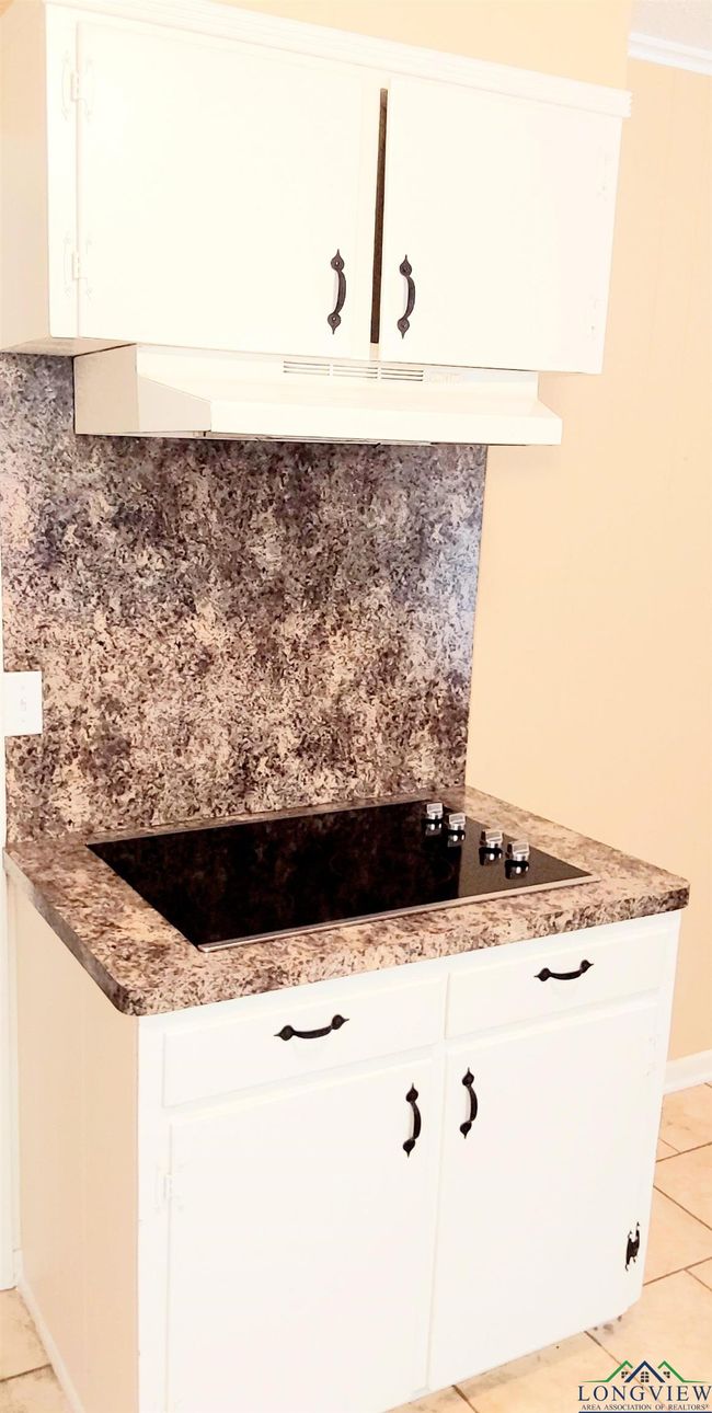 1011 Hillcrest, House other with 3 bedrooms, 1 bathrooms and null parking in Linden TX | Image 15
