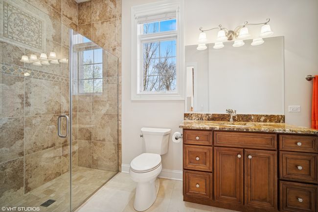7 Preston Ct, House other with 6 bedrooms, 6 bathrooms and 4 parking in Lincolnshire IL | Image 20