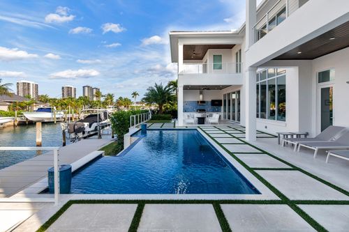 1180 Bimini Ln, Riviera Beach, FL, 33404-2706 | Card Image