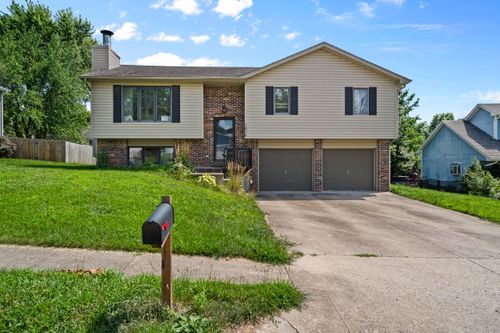 3608 Teakwood Dr, Columbia, MO, 65203-0678 | Card Image