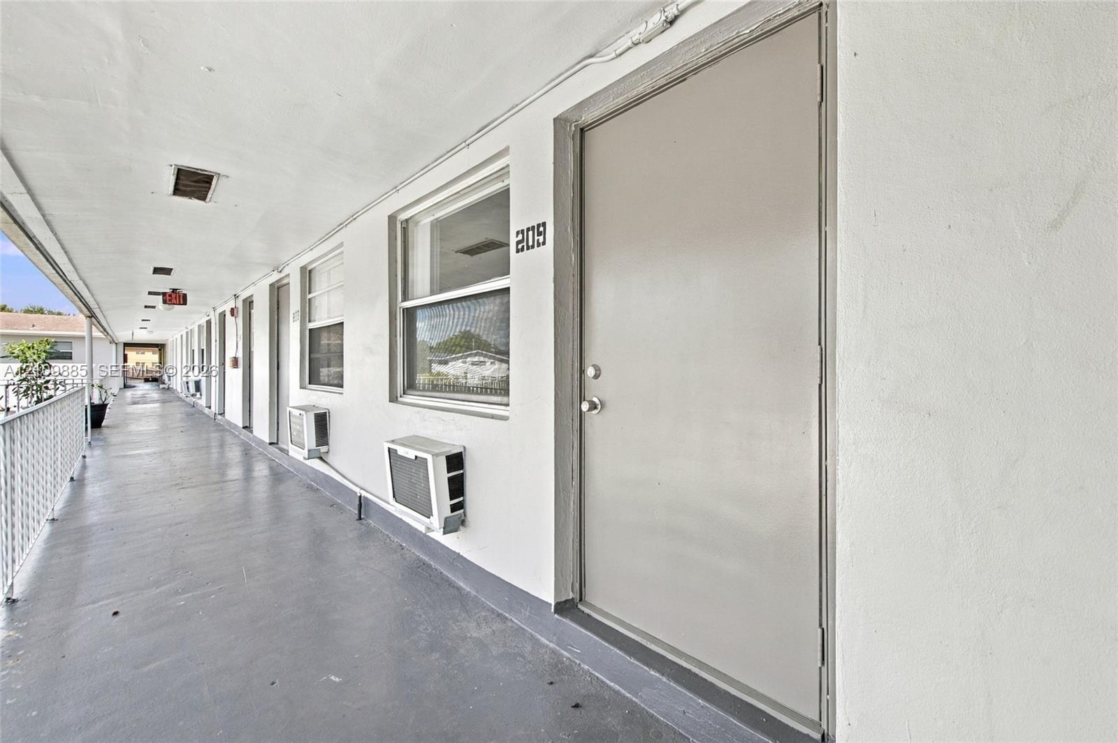 Residential Lease in Pembroke Pines 3
