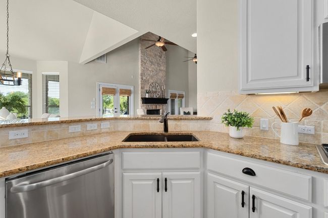 404 Oak Meadow Dr, House other with 4 bedrooms, 3 bathrooms and null parking in Georgetown TX | Image 17