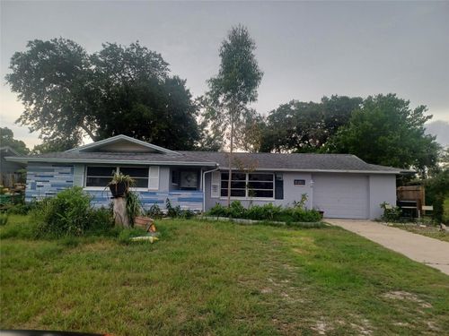 7520 Valencia Ave, PORT RICHEY, FL, 34668-2948 | Card Image