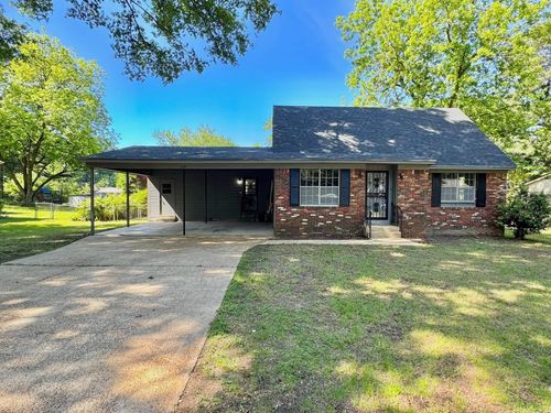 230 Lexington Dr, Forrest City, AR, 72335-2162 | Card Image