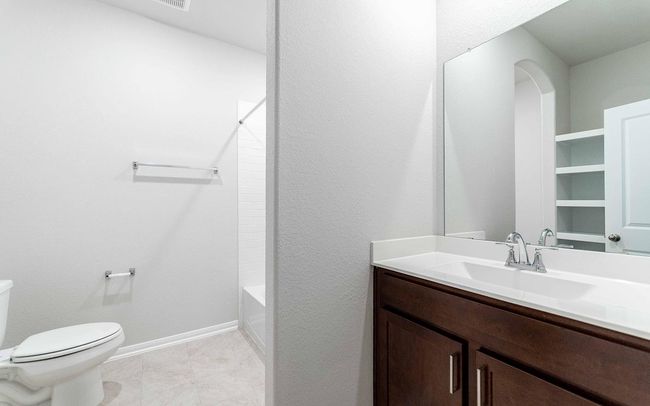 2710 Jasper Oaks Dr, House other with 3 bedrooms, 3 bathrooms and 3 parking in Iowa Colony TX | Image 17