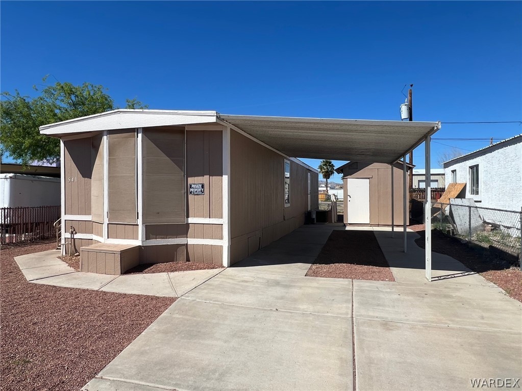 Mead Ln, Bullhead City, AZ 86442