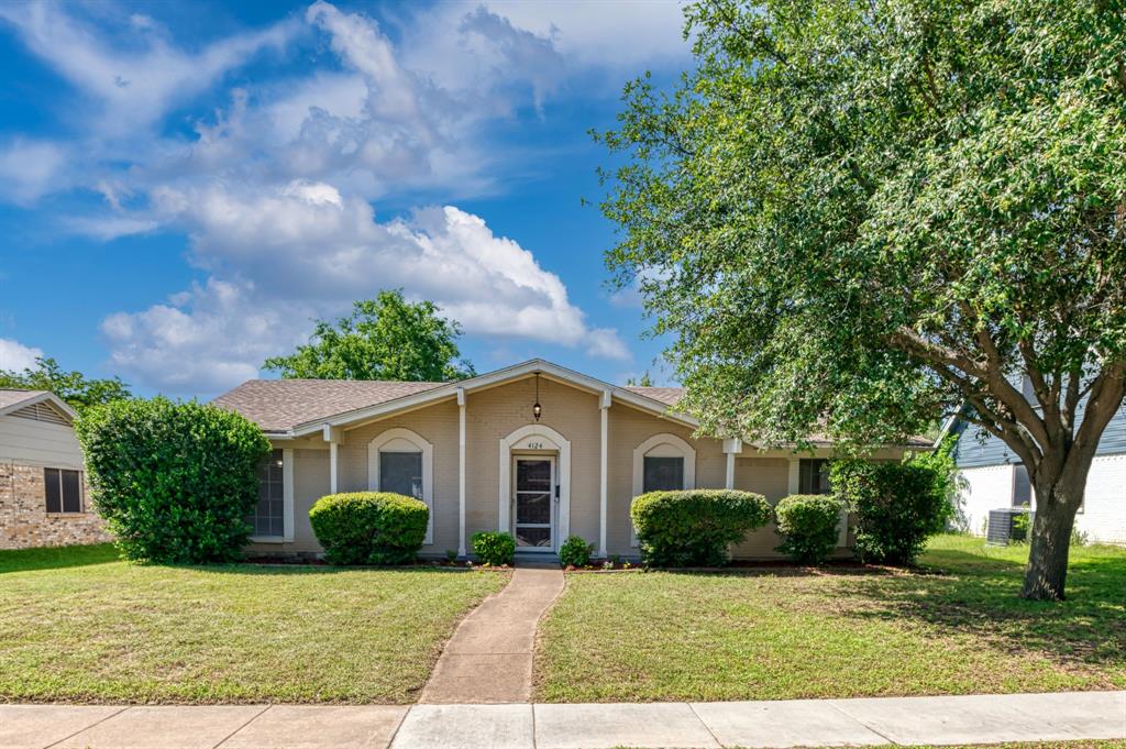 Astoria St, Irving, TX 75062