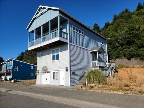 29153 Kerber Drive, Gold Beach, OR, 97444 | Card Image