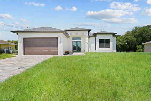 123 Grant Blvd, LEHIGH ACRES, FL, 33974-9477 | Card Image