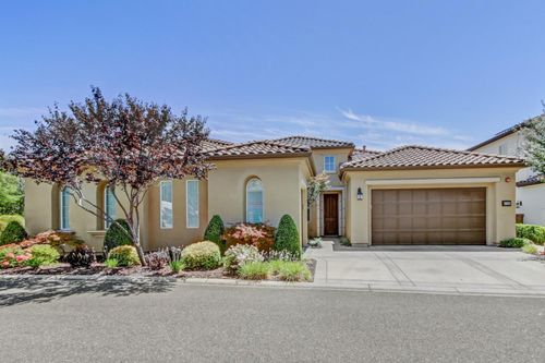 8790 Woodgrove Cir, Granite Bay, CA, 95746-8862 | Card Image