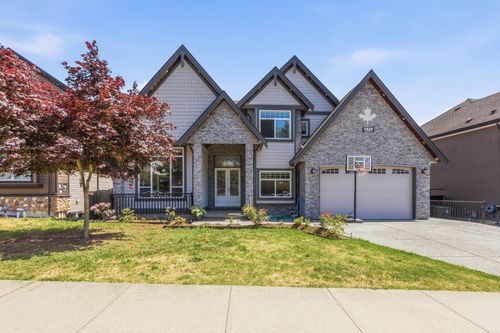 5430 188 St, Surrey, BC, V3S6R4 | Card Image