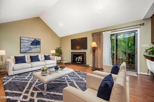 2900 Sylvania Dr, Raleigh, NC, 27607-3053 | Card Image