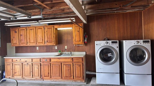 5720 Townhouse Ln, Townhouse with 3 bedrooms, 3 bathrooms and null parking in Beaumont TX | Image 27