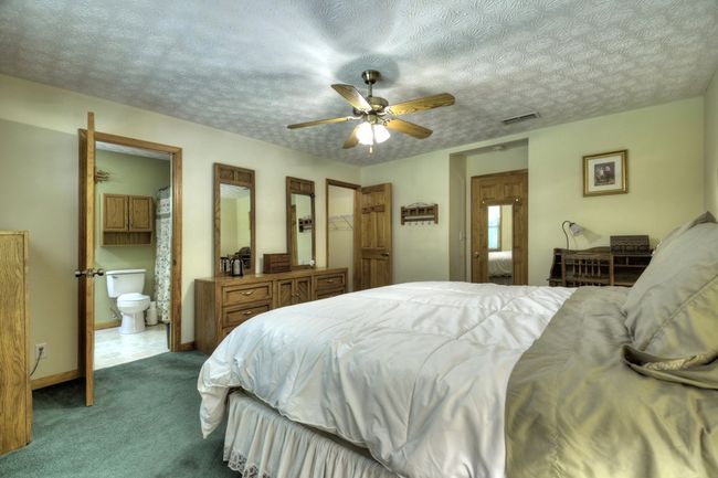1292 Riverview Dr, Home with 3 bedrooms, 2 bathrooms and 2 parking in Ellijay GA | Image 23