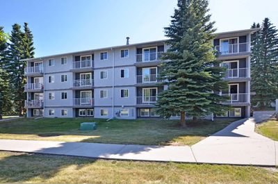 405 - 5601 Dalton Dr Nw, Condo with 1 bedrooms, 1 bathrooms and 1 parking in Calgary AB | Image 1