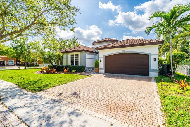 18708 Sw 47th St, House other with 5 bedrooms, 3 bathrooms and null parking in Miramar FL | Image 14