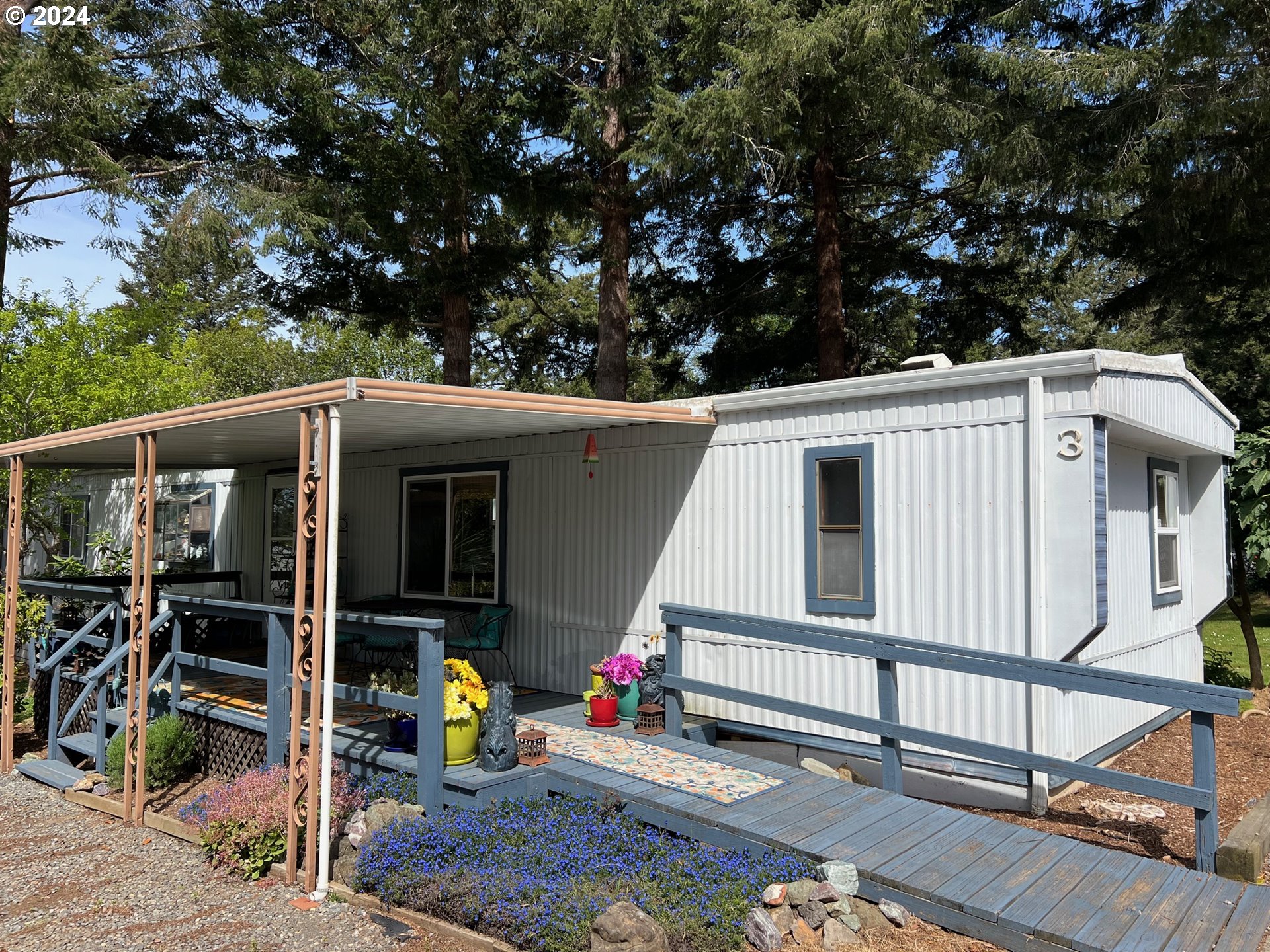 3 98041 Hallway Rd, For Sale in Brookings Zoocasa