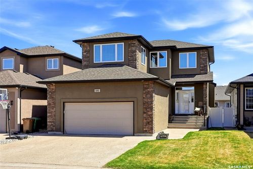 141 Oxbow Cres, Regina, SK, S4Y0A7 | Card Image