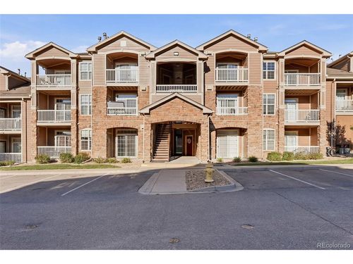 15-306-7440 S Blackhawk St, Englewood, CO, 80112-4320 | Card Image