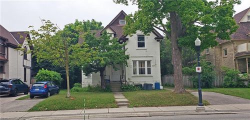 133 Joseph St, Kitchener, ON, N2G1J5 | Card Image