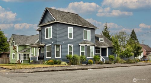 802 Eklund Avenue, Hoquiam, WA, 98550 | Card Image