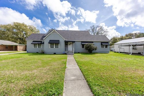 32565 Willow St, White Castle, LA, 70788 | Card Image