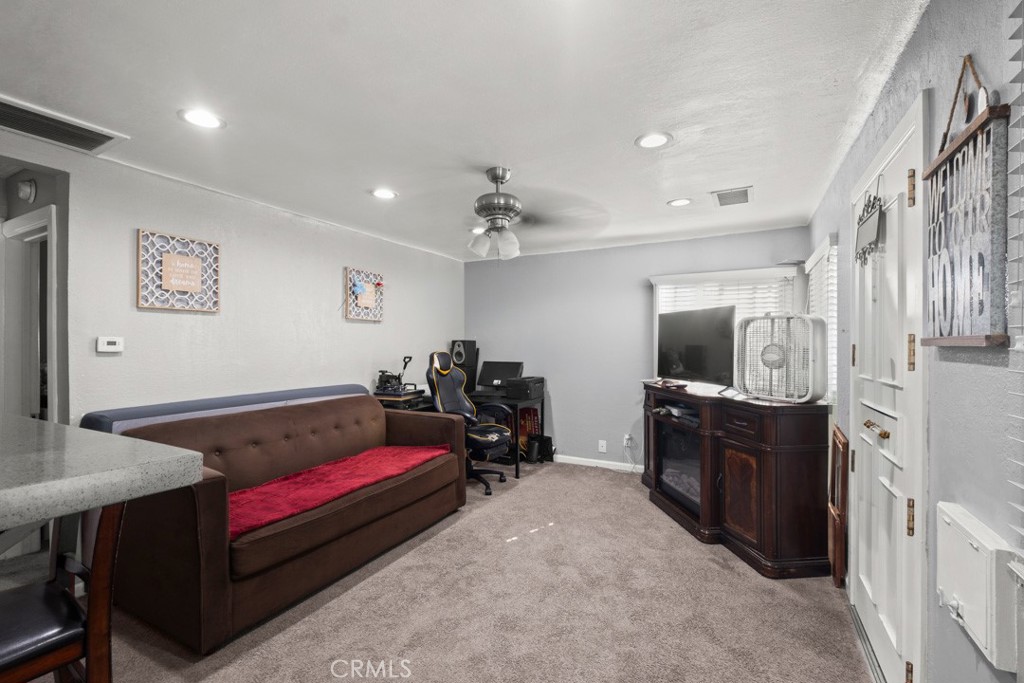 Residential in Inglewood 5