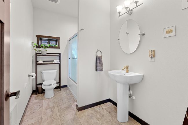 9701 Mt Highway 200, House other with 3 bedrooms, 2 bathrooms and null parking in Dixon MT | Image 16