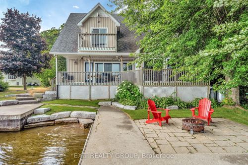 8 Rose St, Frankford, ON, K0K2C0 | Card Image