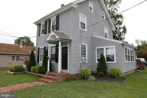 18 Church St, Woodstown, NJ, 08098 | Card Image