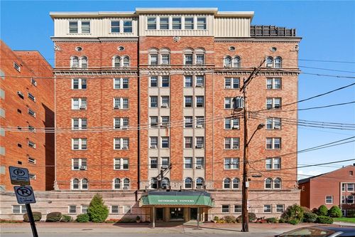 apt-405-144 N Dithridge St, Oakland, PA, 15213-2615 | Card Image