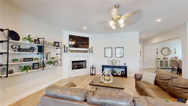 107 Chisholm Trl, House other with 4 bedrooms, 3 bathrooms and null parking in Victoria TX | Image 15