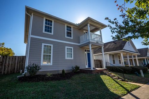 638 Peyton Cir, Memphis, TN, 38107-3913 | Card Image