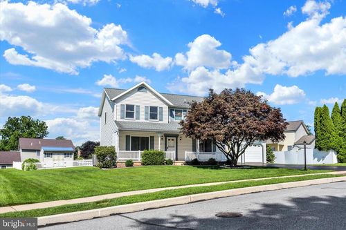 104 Providence Cir, Middletown, PA, 17057-3490 | Card Image
