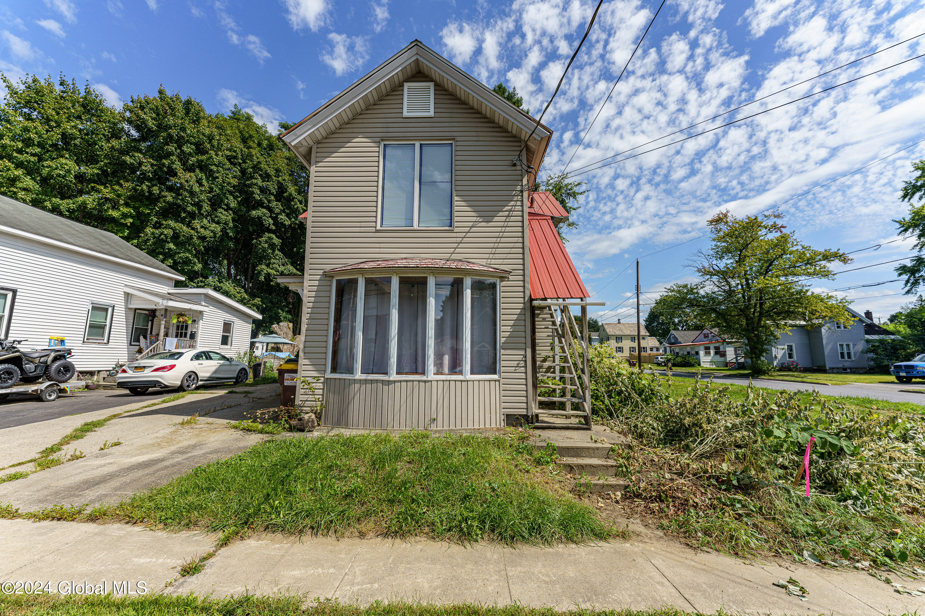 Delaware Ave, Hudson Falls, NY 12839