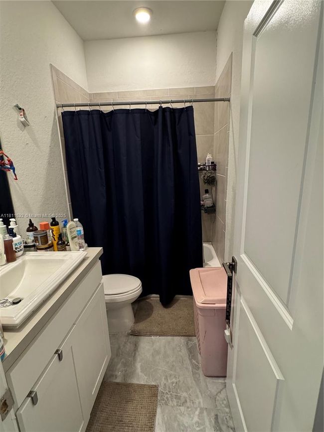 495 Ne 5 Th Way, Townhouse with 3 bedrooms, 3 bathrooms and null parking in Florida City FL | Image 15