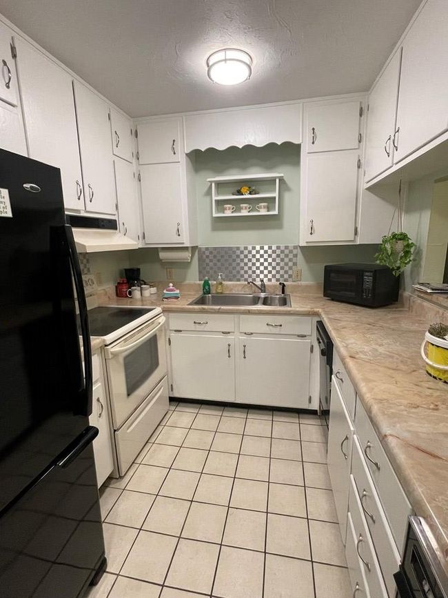 11 - 903 Nw Ave A, Condo with 1 bedrooms, 1 bathrooms and 1 parking in Carrabelle FL | Image 8