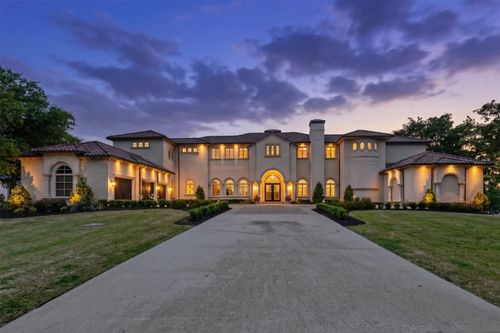 141 Cherokee Blvd, Pottsboro, TX, 75076-3143 | Card Image