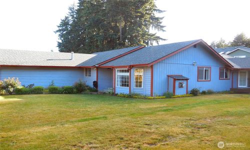 5036 Beach Way Ne, Olympia, WA, 98516-2205 | Card Image